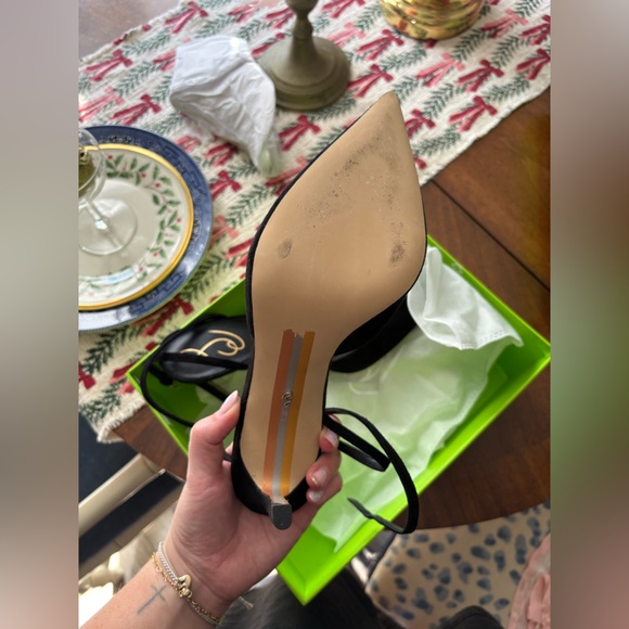 Gently used Sam Edelman Avril, Black Suede Heels - Picture 4 of 6